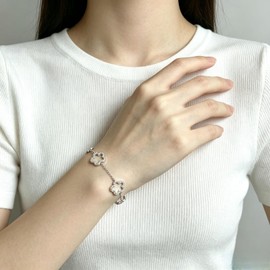 Five Leaf Flower Bracelet for Women Dainty 14K White Gold Plated Clover Bracelet with Cubic Zirconia Lucky Openwork Tennis bracelet Trendy Gift for Her (white gold)