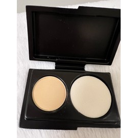 M·A·C 2x MAC Studio Fix Powder Plus Foundation SAMPLE size #NC30 0.05oz/1.5g (ea)