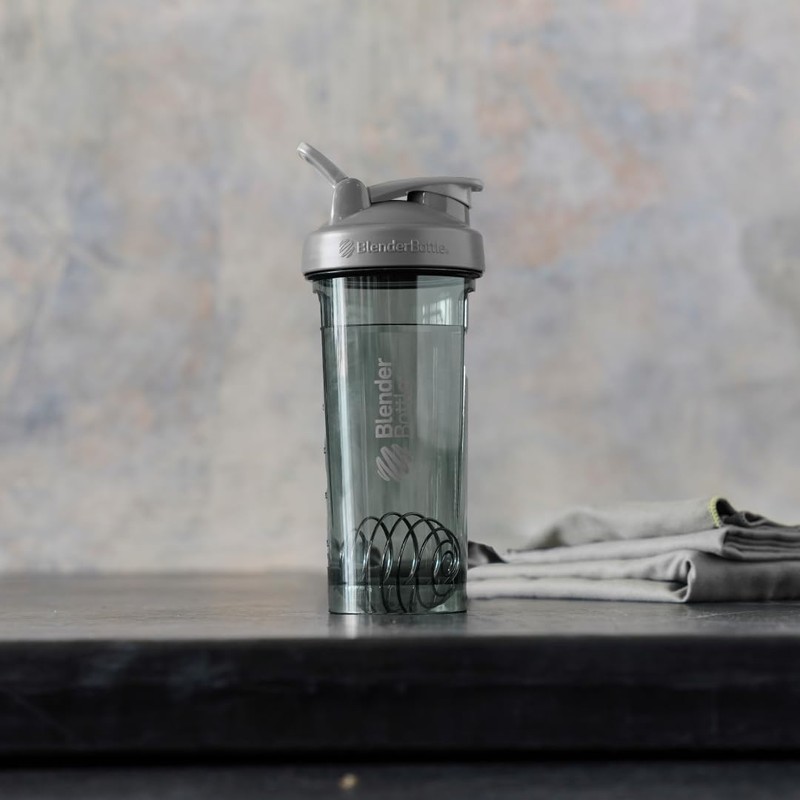 BlenderBottle Shaker Bottle Pro Series Perfect for Protein Shakes and
