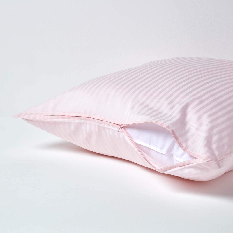 HOMESCAPES Pink Pure Egyptian Cotton Euro Size Pillowcase 80 x