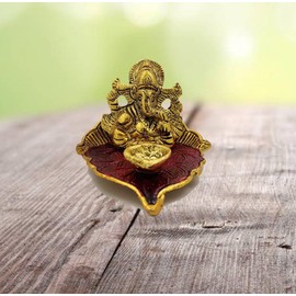 Purpledip Metal Pooja Plate Ganesha Diya - Decorative Deepak for the Home Temple (10174A)
