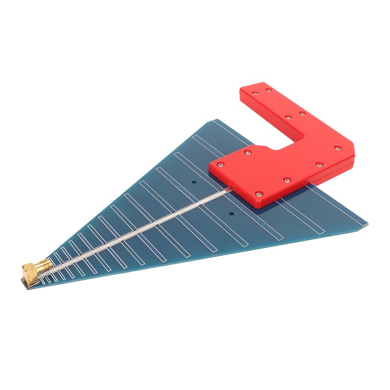 UWB Antenna 800MHz to 6000MHz Directional 10dB Gain Printed Circuit
