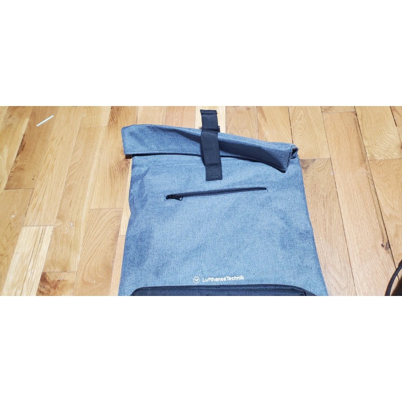 LUFTHANSA TECHNIK BAG PACK NEW. 17x16x4"