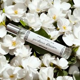 SweetHollow Gardenia Blossom Perfume Oil, Made with Coconut Oil, Infused with Essential Oils, Long Lasting, Highly Fragrant, Floral Scented with Jasmine and Tuberose