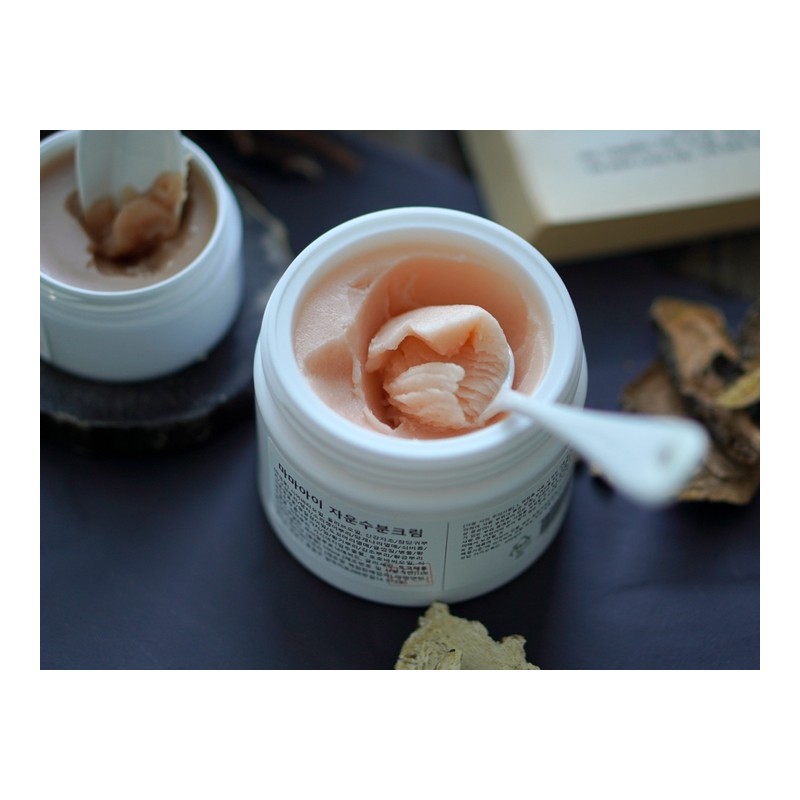 Extremely dry skin highly moisturizing Jaun moisture cream 100ml /