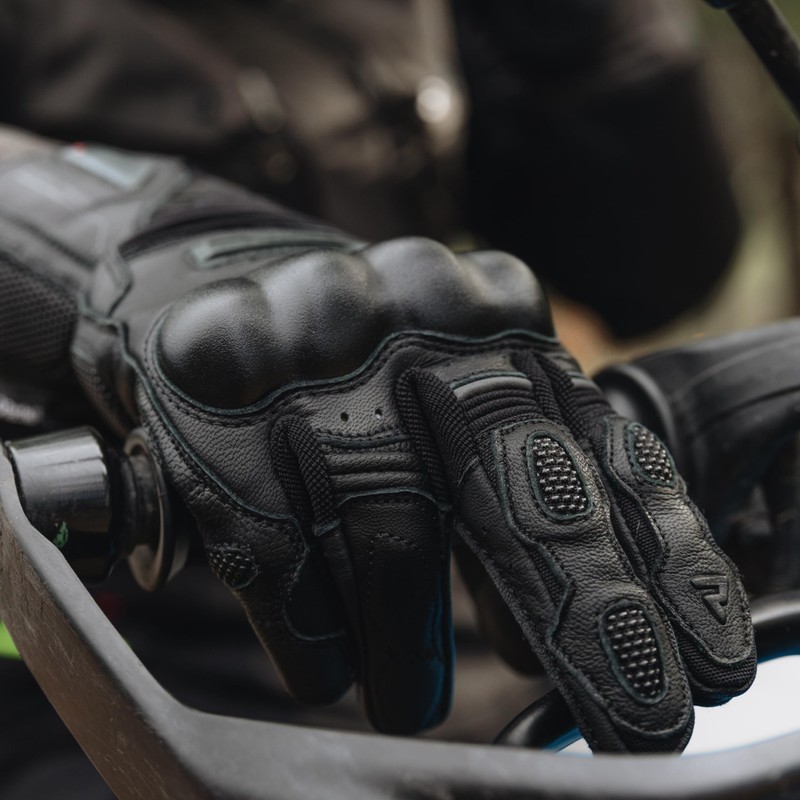 REBELHORN Range Men's Motorcycle Gloves, Goat Leather, Ankle SAS-TEC Protectors,
