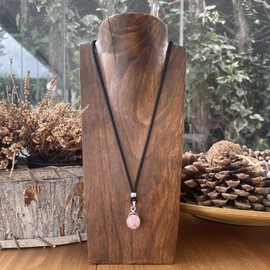 Natural Energetic Stones Anhänger Mann Frau - Versilbert Zamak - Healing Coloured Stone Halskette - Ideal für Geschenk - Sphere (Rosenquarz)