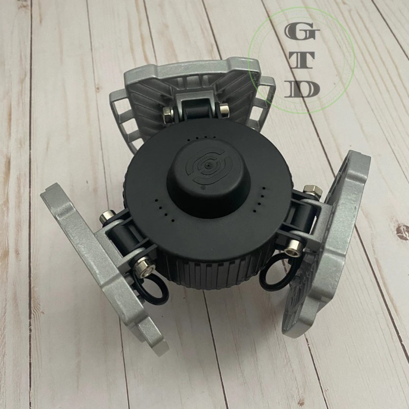 Farpoint LED Swivel Garage & Ceiling Light 6000 Lumens 144