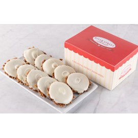 White Chocolate Bear Claws Classic Box 10 Piece | River Street Sweets
