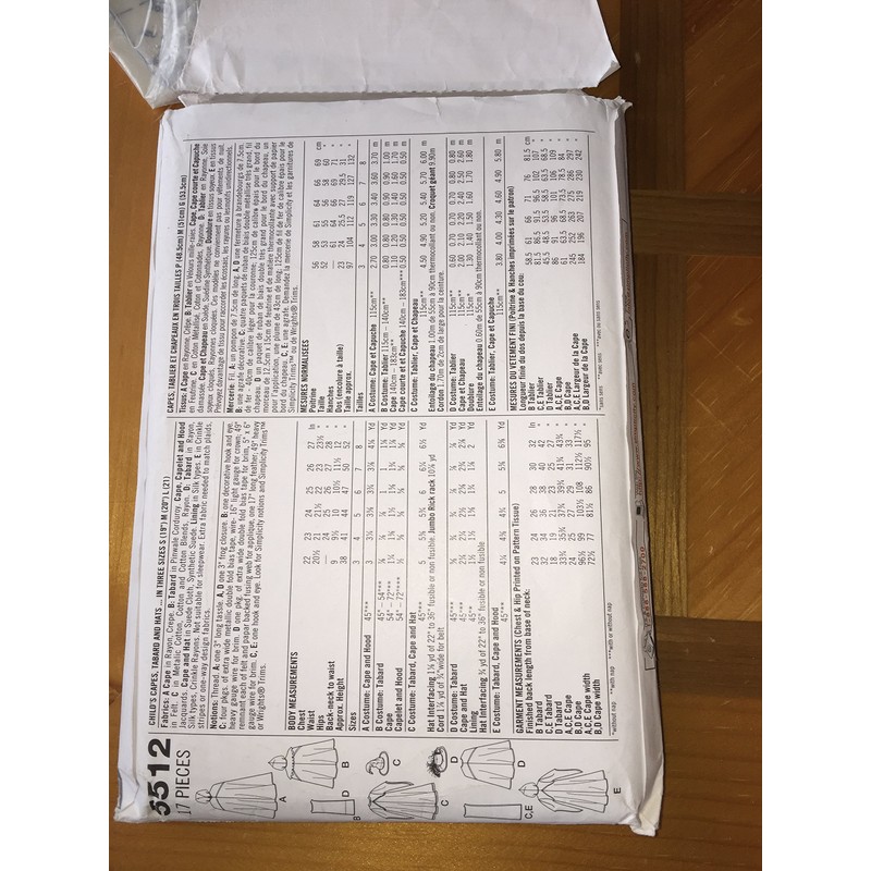 Simplicity Sewing Pattern 5512 Child Costumes, A (3-4-5-6-7-8)