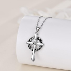 VONALA Celtic Cross Necklace for Men 925 Sterling Silver Celtic Knot Pendant Necklace Cross Jewellery Birthday Gifts for Men Boyfriend Unisex (Cross)