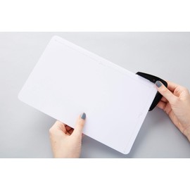 Xcut 10 mm 2-in-1 Corner Punch, Black/ White