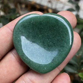 Ladeukoi Crystal Thumb Worry Stone, Healing Crystal Bag Stone for Anxiety Stress Relief Meditation Hand Carved 40 mm, Green Aventurine