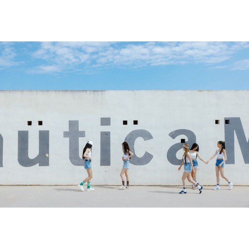 NEWJEANS New Jeans 1st Debut EP Album Weverse Platform Version