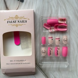 Valentine's Day Press on Nails Medium Square Fake Nails Rose Pink False Nails with Love Heart Designs Heart Glue on Nails Nude Stick on Nails Cute Acrylic Nails Full Cover Matte Artificial Nails