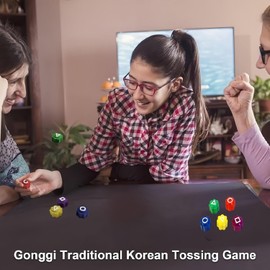 Gonggi Korean Traditional Folk Game Play Set - Jebi chagi, Gong-gi, Biseokchigi, Paeng-y, DDAKJI, Family Travel Games (1 Set)