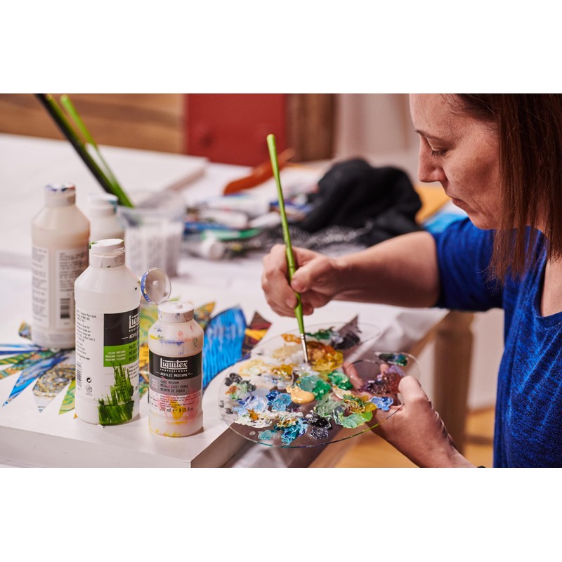 Liquitex.