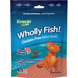 Emerald Pet Wholly Fish! Chicken-Free Feline Treats, Salmon Recipe — Tasty and Crunchy Salmon Cat Treats — Chicken-Free, Grain Free, Natural Cat Treats — Made in USA, 3 oz