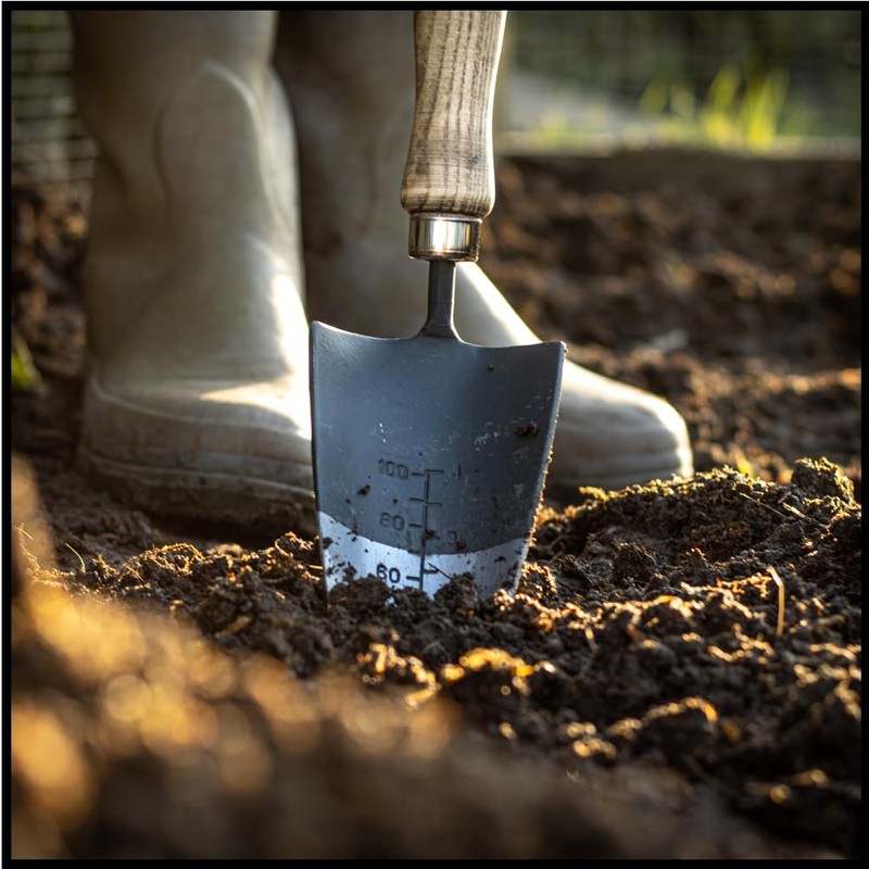 Mulch Ash Handle Garden Hand Trowel High Carbon Steel Shaft