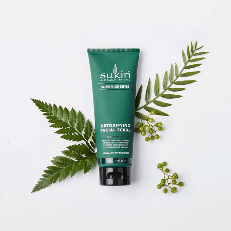 Sukin Super Greens Detoxifying Facial Scrub, 125ml
