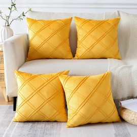 Sungeek Set of 4 Soft Velvet Decorative Cushion Covers Diamond Pattern Pillow Covers with Invisible Zipper Square Throw Pillow Cases for Sofa Car Patio Bedroom Living Room (45x45 cm, Mustard Yellow)