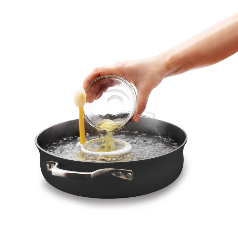 Chef'n Yolkster Egg Poacher Cup, Egg Poaching Basket with Handle,