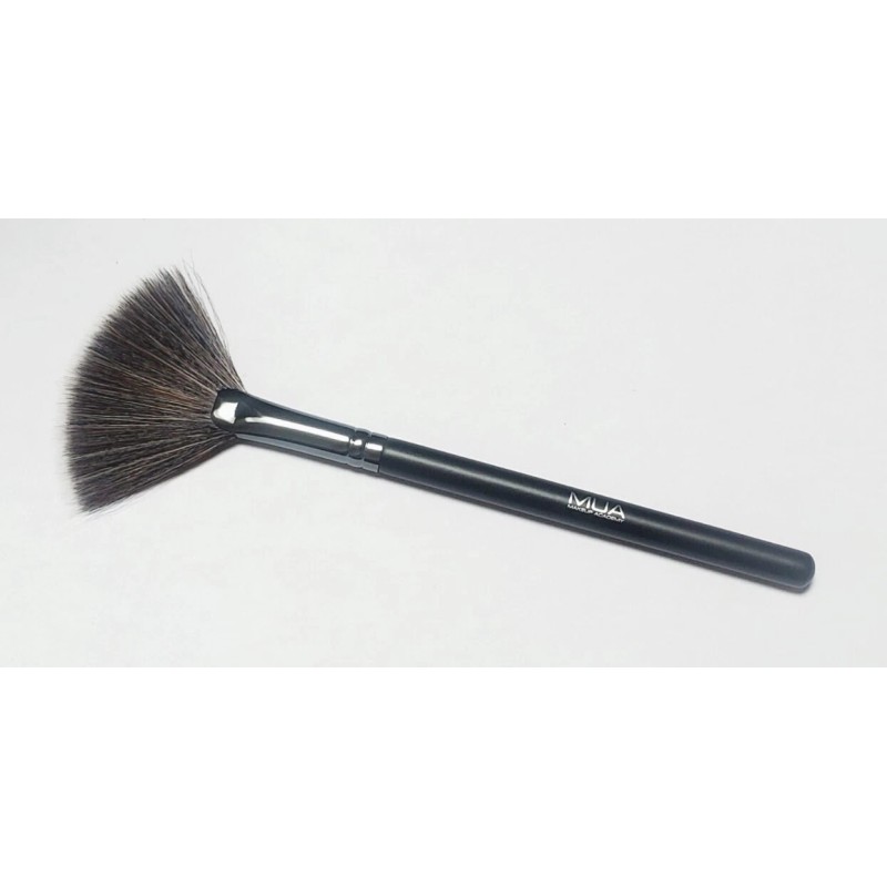 MUA Finishing Fan Brush by Makeup Academy
