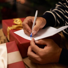 Retirement Gifts for Women and Men, Happy Retirement Greeting Card with Envelope Message Card, Ideal for Coworker, Teacher, Him, Her, Friend Farewell Gifts for Coworkers, Coworker Leaving Card