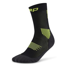 CEP - Short running socks with compression for men, Core 5.0 mid cut, optimal blood circulation, faster recovery and blister-free running, Black/Lime