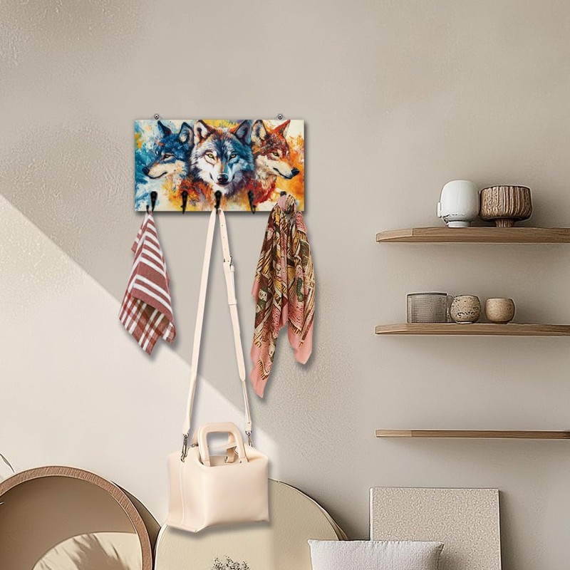 DELORIGIN Wolf Key Holder Wall Mounted Wooden Keys Racks Storage