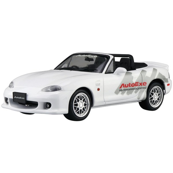 Aoshima Mazda Auto Exe NB8C Roadster 99 1:24 Scale Model