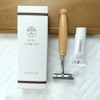 Luxe Comfort Classic Shaving Set, Wooden Handle Safety Razor with