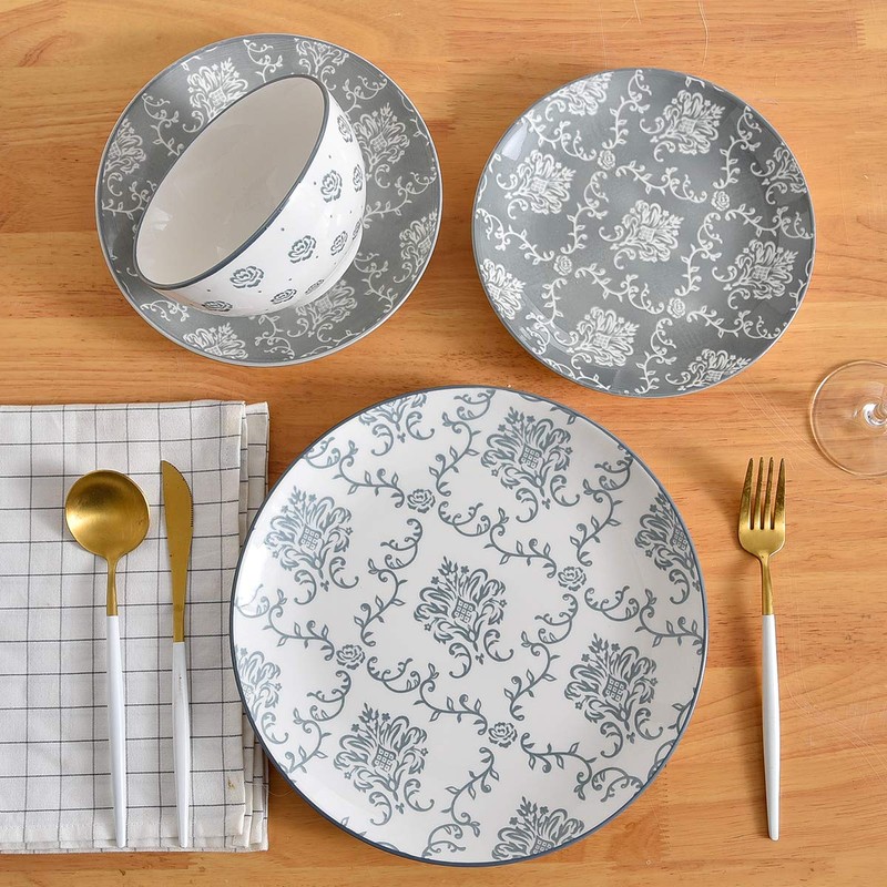Original Heart 12-Piece Dinnerware Set, Ceramic Dish Set with Plates,