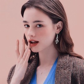 QLUYCKW Delicate Music Note Dangle Earrings CZ Clear Crystal Musical Fans Drop Earring Rhinestone Fashion Costume Jewelry Gift for Women (B)