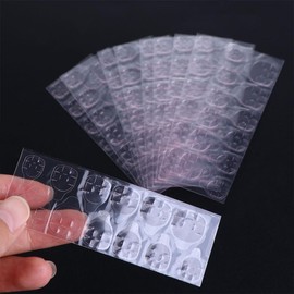 600pcs Nail Glue Stickers Double Side for Press on Nails Stickers, Nail Art Jelly Glue Double Sided False Nail Art Adhesive Tape Glue Sticker Fake Nail Glue 0.3mm Manicure Tool