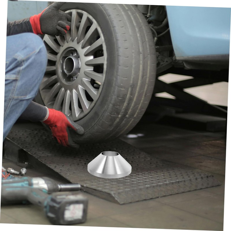 GRIRIW Manual Tire Changer Tool Wheel Centering Cone for Trucks