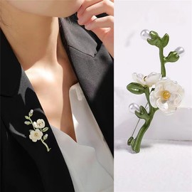 tanxuan Magnolia Flower Brooch Pins Vintage Faux Pearl Leaves Brooches Green Enamel Lapel Pin Brooch Fashion Plant Flowers Statement Brooch Pins Fashion Jewelry Accessories for Women Girl Gift