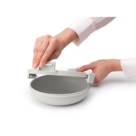 Brabantia Make & Take Lunch Bowl (Light Gray) 100% Leakproof, Convenient Flat Design, Microwave & Freezer Safe, Pasta, Noodles, Meal Prep Container