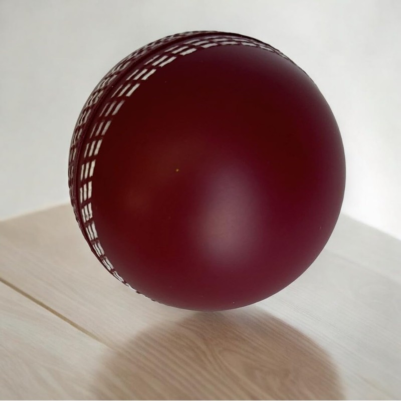 CRICKET-GIFTS Large 7cm Cricket Ball Squeezy Stress Ball