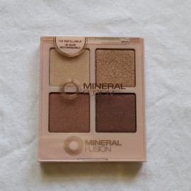 MINERAL FUSION Vegan Eye Shadow Palette, Romantic Getaway