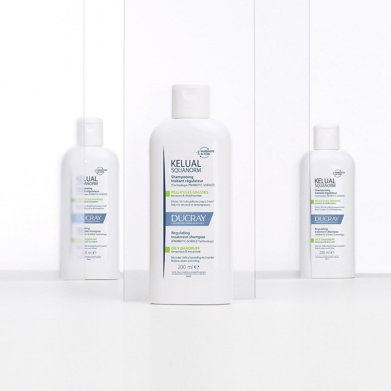 DUCRAY, Kelual Squanorm Shampoo Tratante, Para Caspa Grasa, Limpieza Reguladora