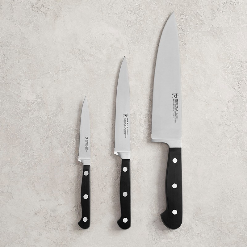HENCKELS Classic Razor-Sharp 3-Piece Kitchen Knife Set, Chef Knife, Paring