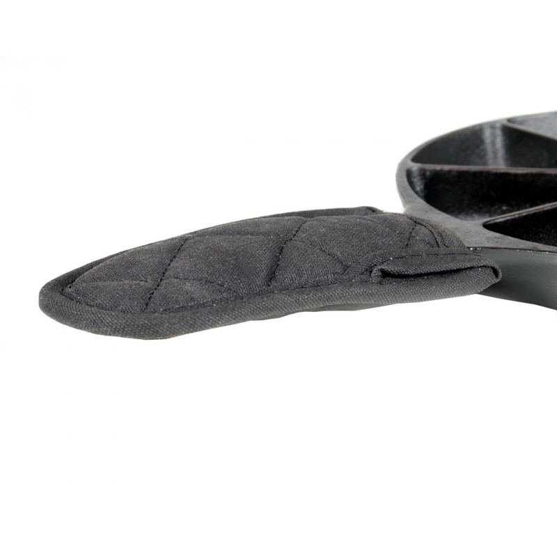 Lodge Max Temp Handle Mitt, Black