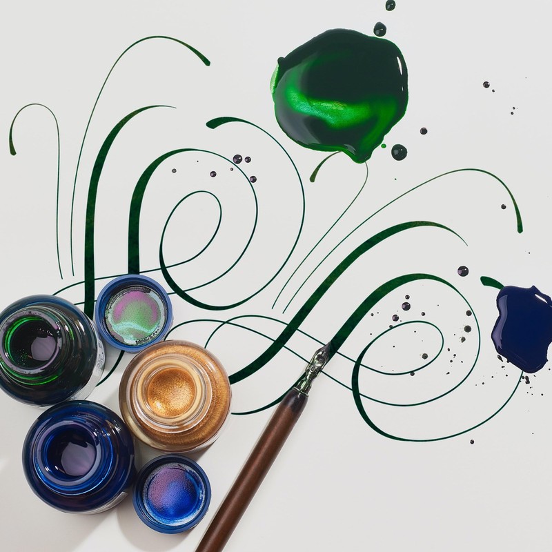 Winsor & Newton Calligraphy Ink, 30ml (1-oz) Bottle, Silver