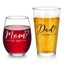 Futtumy New Parents Gift, Mom & Dad Est 2025 Stemless Wine Glass Set for New Parents Parents to Be Mom Dad, New Parents Gifts for Couples, Ideal Gift for Christmas Mother's Day Father's Day