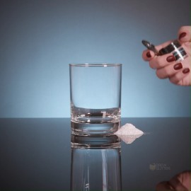 Bakell Blue Edible Color Changing Drink Glitter 100% Edible Beverage Glitter