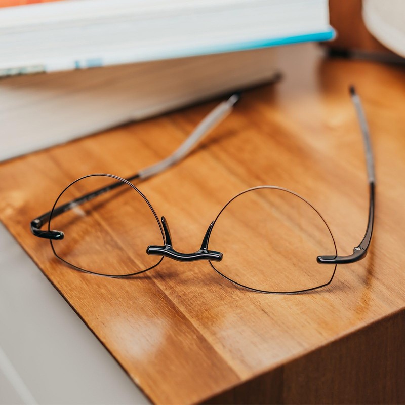 Visualites Amour Lightweight Frameless Reading Glasses For Women