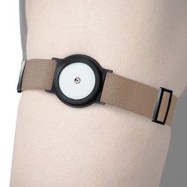 DiaBrothers Freestyle Libre 2 Fixation Strap Holder with Adjustable Bracelet – Holder: Black – Bracelet: Beige – Size: M (25-35 cm)