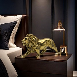 Strong Lion Statue Figurine Sculpture Resin Collectible Gifts for Lion Lover Office Home Decor Desk Accessories Decoration Garden Figurines Outdoor Decor Gold