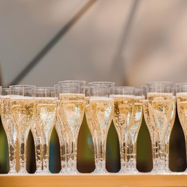 Heku Plastic Champagne Glasses, Pack of 54, 100 ml, Clear, Dessert Glasses, Plastic, Removable Base and Reusable, Champagne Glasses, Party Accessories, for Weddings, Christenings & Parties